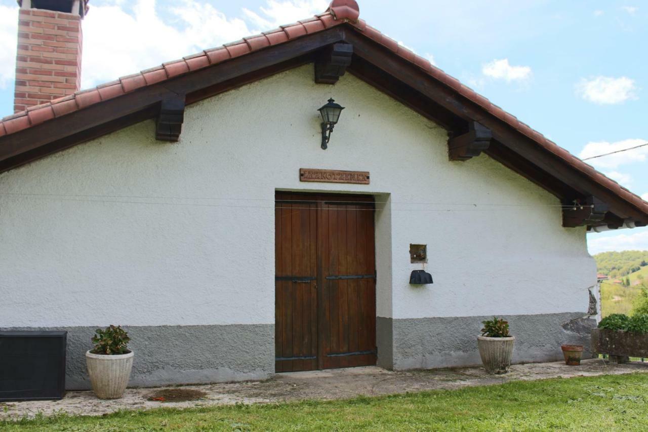 Lazkotzenea Guest House Mezkiriz Екстериор снимка