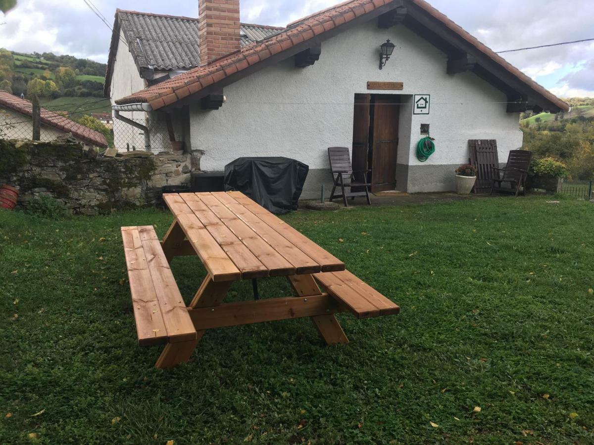 Lazkotzenea Guest House Mezkiriz Екстериор снимка